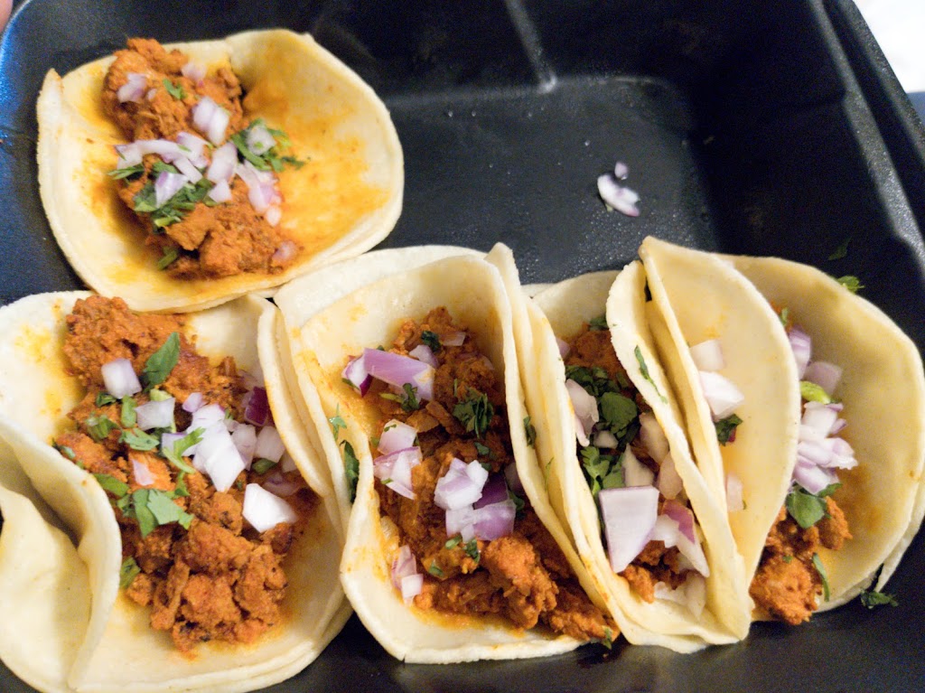 Taco Plus Mexican Grub | restaurant | 1400 N Stone Ave, Tucson, AZ 85705, USA | 5203727376 OR +1 520-372-7376