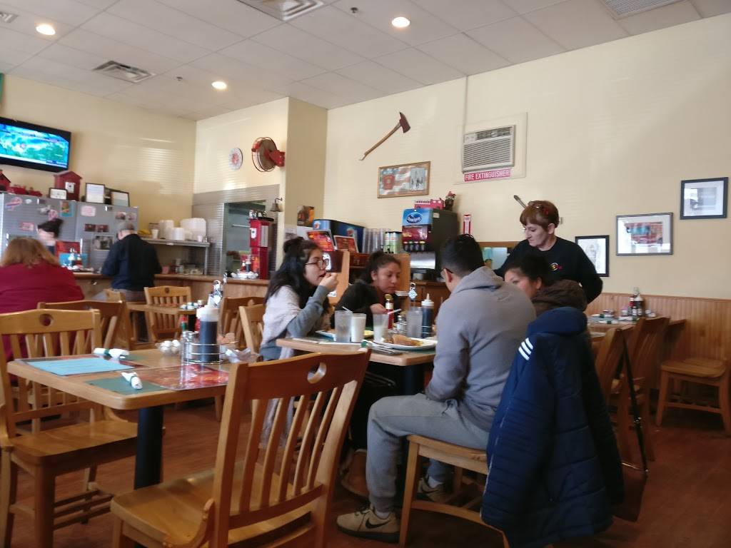 Station 5 Grille | restaurant | 17 Watson St, Natick, MA 01760, USA | 5086535758 OR +1 508-653-5758