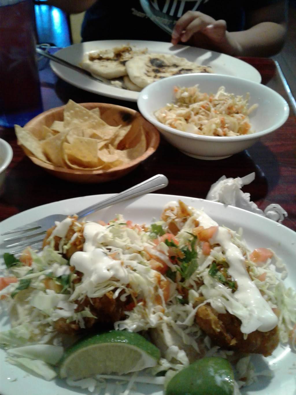 Los Planes De Renderos | restaurant | 11819 Valley Blvd, El Monte, CA 91732, USA | 6264530475 OR +1 626-453-0475