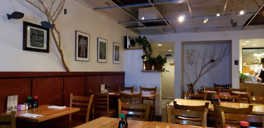 Sushi On Oracle | restaurant | 6449 N Oracle Rd, Tucson, AZ 85704, USA | 5202973615 OR +1 520-297-3615