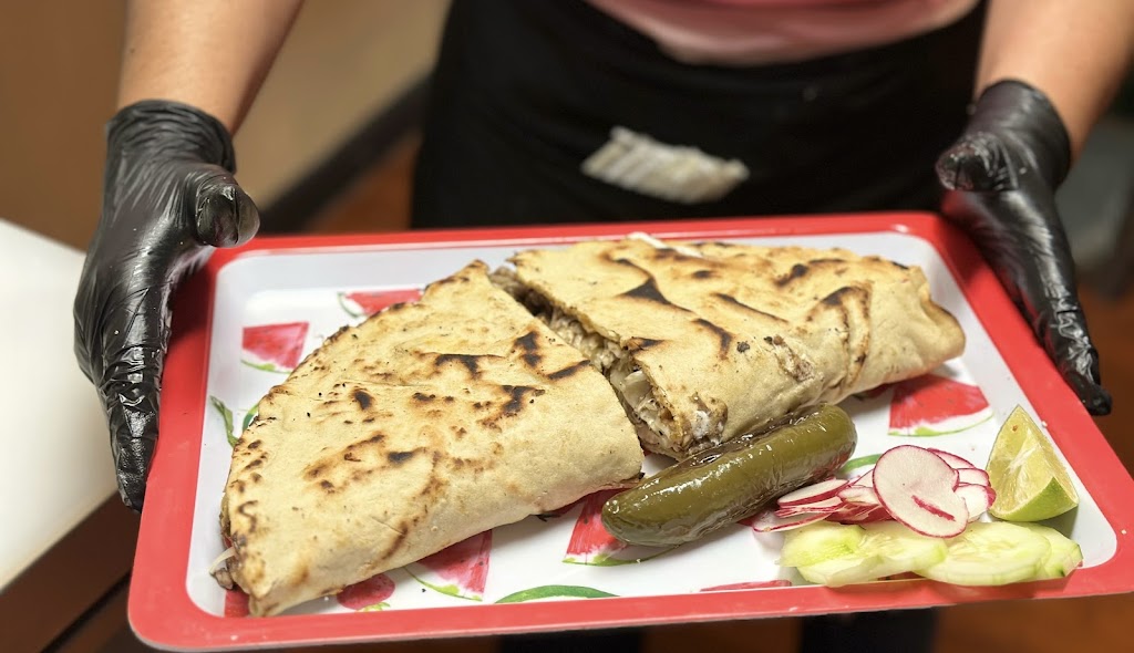 C T Fire | restaurant | 5976 W Andrew Johnson Hwy, Morristown, TN 37814, USA | 4237594130 OR +1 423-759-4130