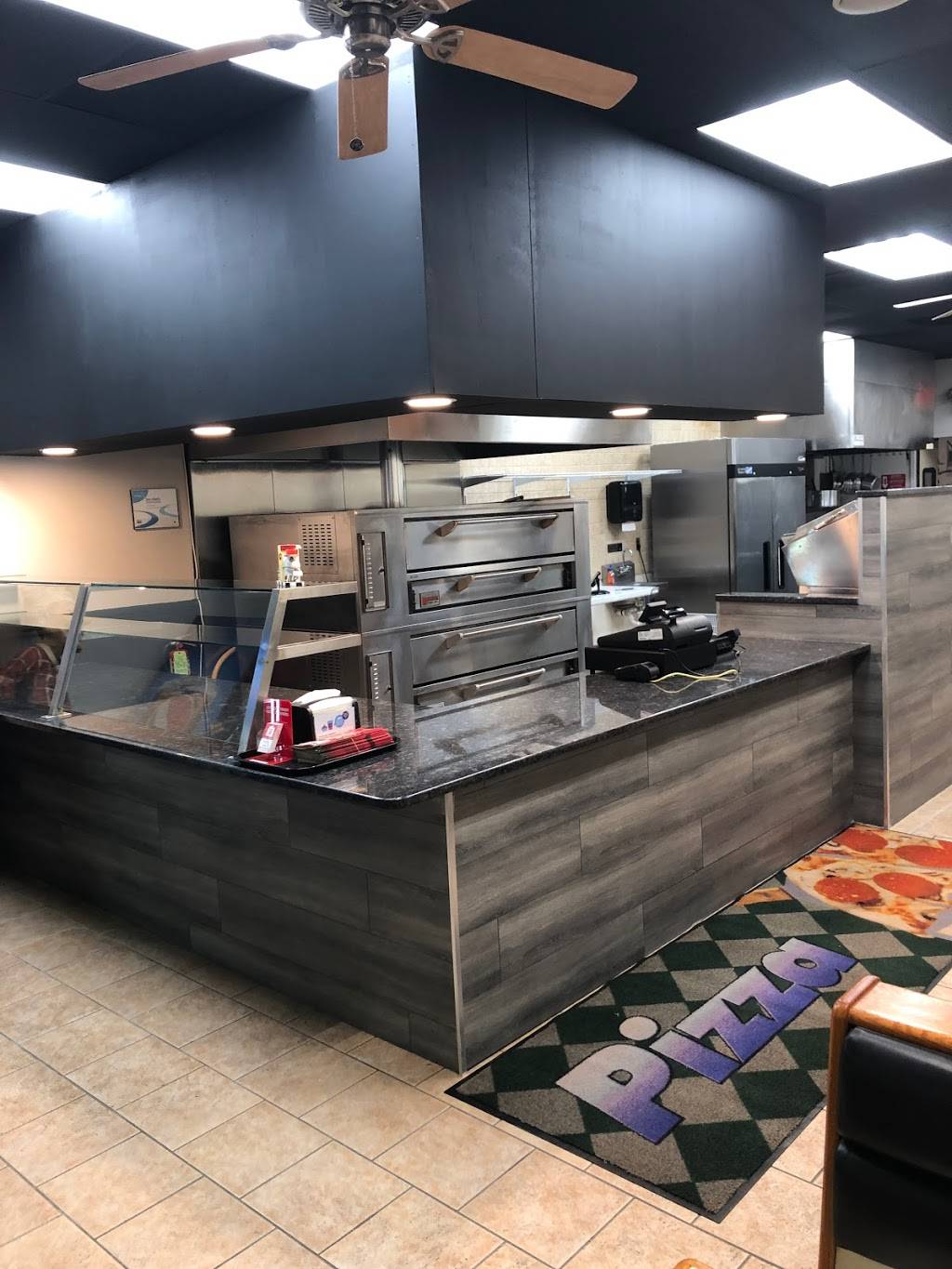 Paisanos Pizzeria | meal takeaway | 138 Center Grove Rd, Randolph, NJ 07869, USA | 9733968778 OR +1 973-396-8778