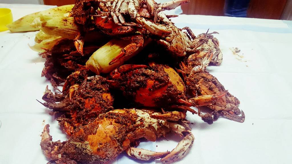 Captain Dicks | restaurant | 5618 Southwestern Blvd, Baltimore, MD 21227, USA | 4102422191 OR +1 410-242-2191