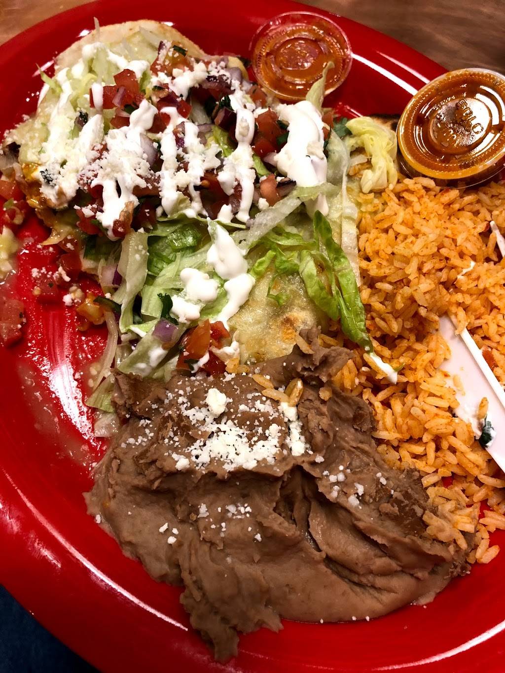 Chilacates Chestnut Hill | restaurant | 33 Boylston St St 3330, Chestnut Hill, MA 02467, USA | 6176318239 OR +1 617-631-8239