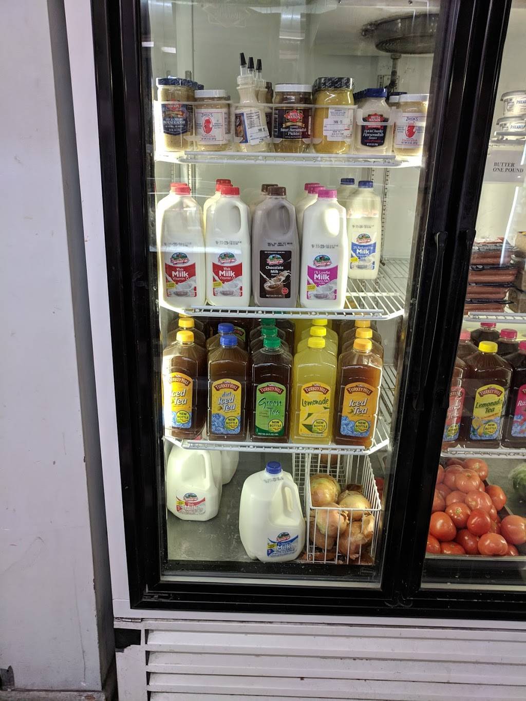 Roma Deli | restaurant | 2103 MacDade Boulevard, Holmes, PA 19043, USA | 6105344980 OR +1 610-534-4980