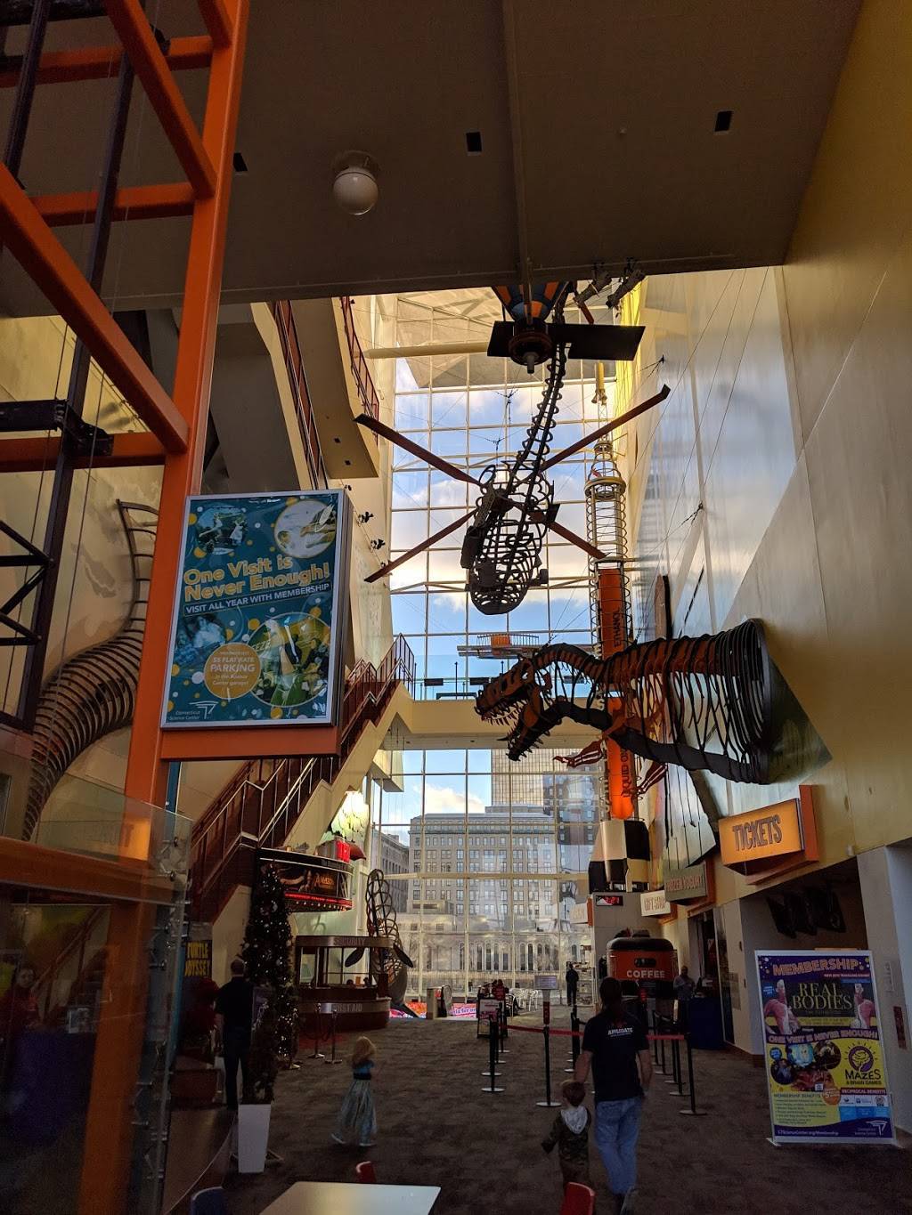 Subway | restaurant | 250 Columbus Blvd, Hartford, CT 06103, USA | 8605202175 OR +1 860-520-2175