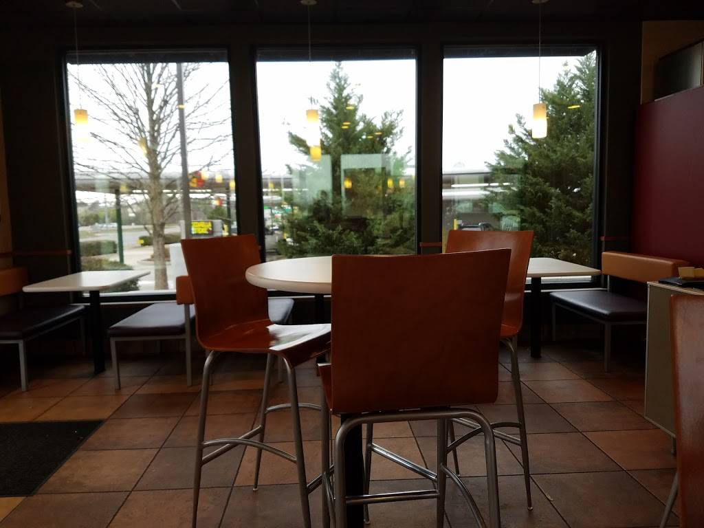 Taco Bell | meal takeaway | 1895 Almaville Rd, Smyrna, TN 37167, USA | 6152236358 OR +1 615-223-6358