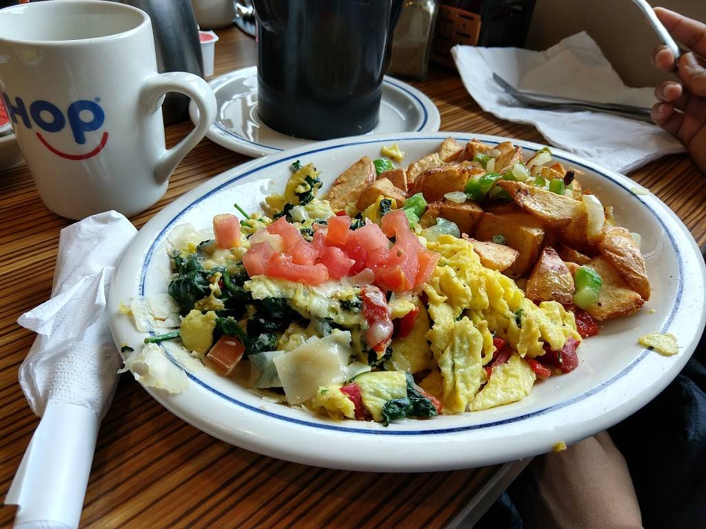 IHOP | restaurant | 650-672 Kapkowski Rd, Elizabeth, NJ 07201, USA | 9083537600 OR +1 908-353-7600