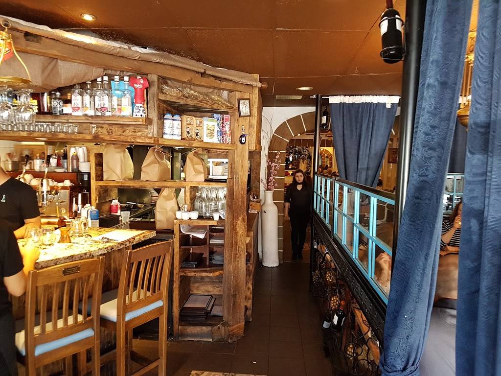 Colossus Greek Taverna | restaurant | 280 Lakeshore Rd E, Mississauga, ON L5G 1H2, Canada | 9052712853 OR +1 905-271-2853