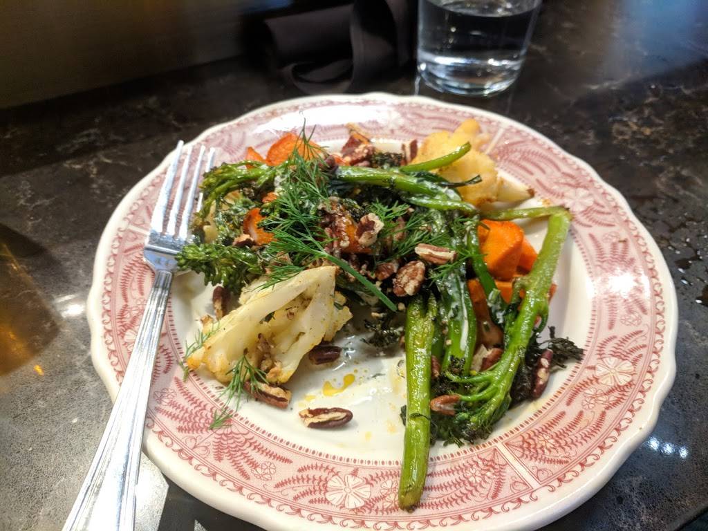 Publican Tavern | restaurant | Terminal 3 OHare International Airport 10000 W OHare Ave, Chicago, IL 60666, USA | 7733777838 OR +1 773-377-7838