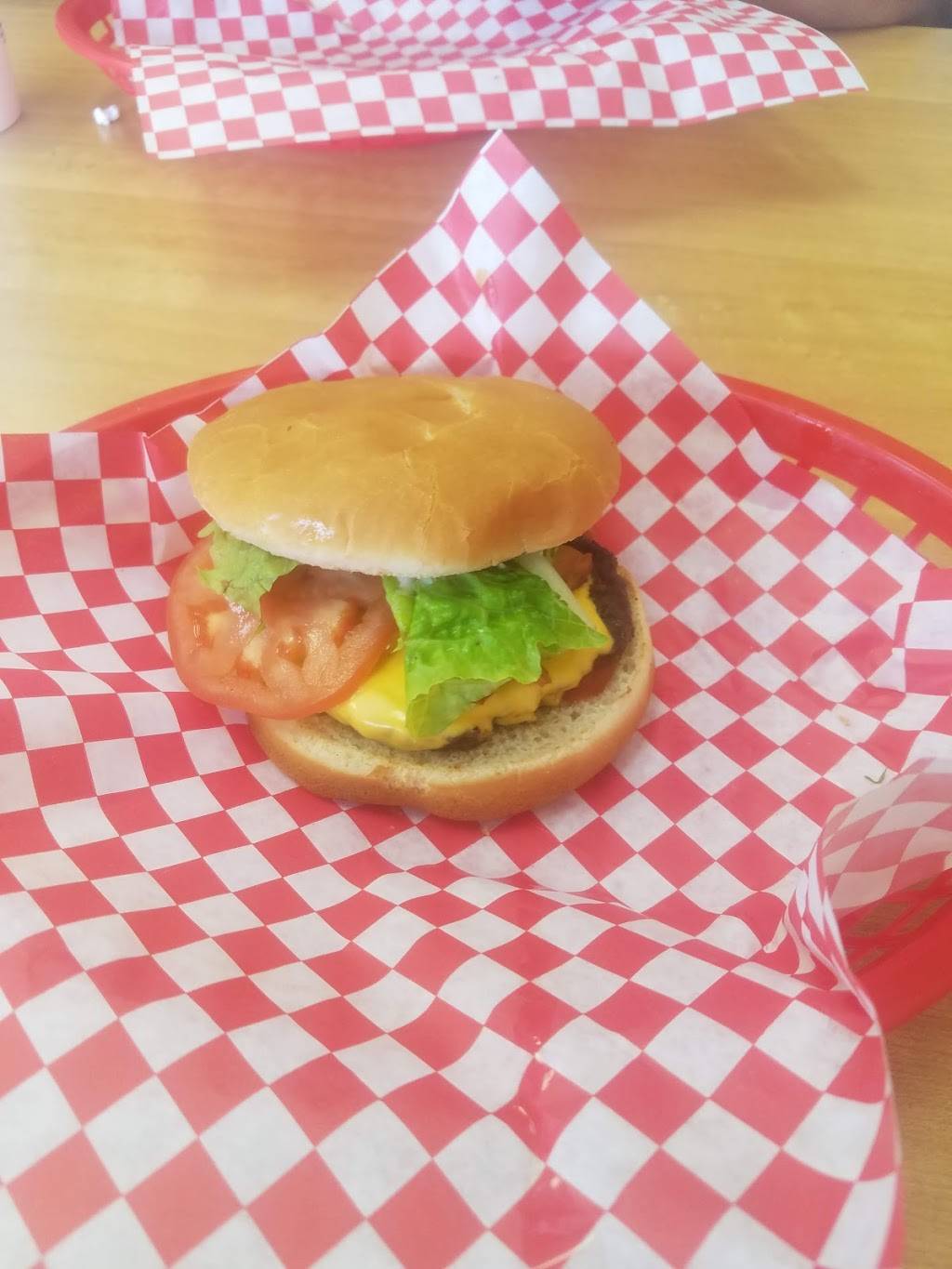 Bim Bam Burgers & Wings OXFORD | restaurant | 2204 Jackson Ave W, Oxford, MS 38655, USA | 6622387802 OR +1 662-238-7802