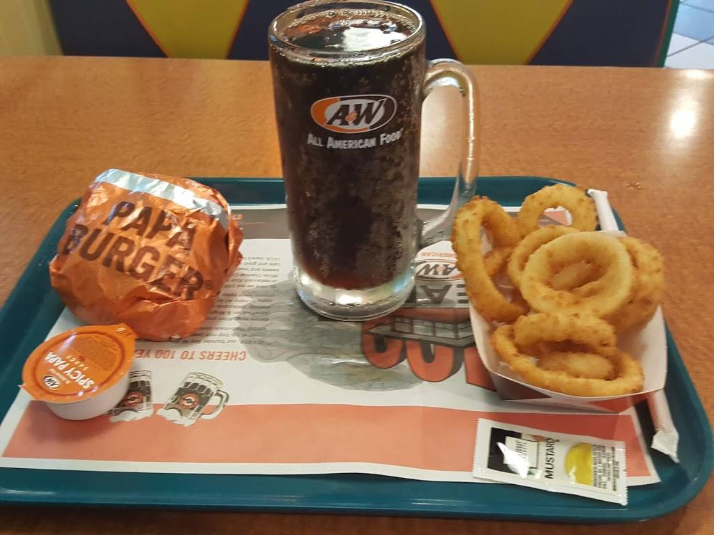 A&W | restaurant | 1106 US-69 N, Forest City, IA 50436, USA | 6415824733 OR +1 641-582-4733