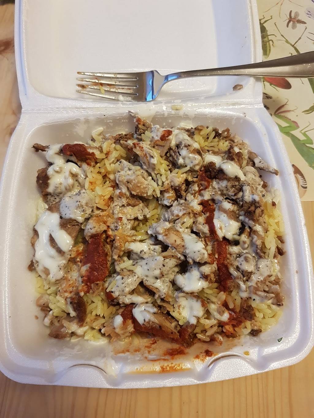 Osmows Shawarma | restaurant | 4850 Dundas St W, Toronto, ON M9A 1B4, Canada | 4162399000 OR +1 416-239-9000