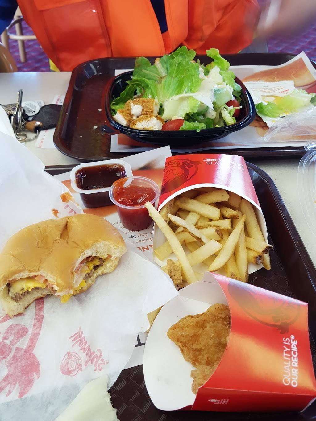 Wendys | restaurant | 2809 N 600 W, Greenfield, IN 46140, USA | 3178940327 OR +1 317-894-0327