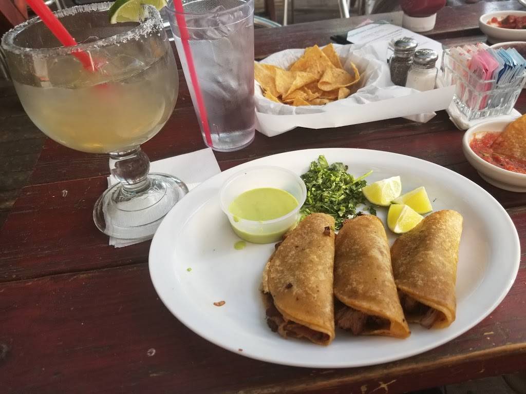 Nicos Cocina | restaurant | 3065 N Josey Ln #24, Carrollton, TX 75007, USA | 9723953663 OR +1 972-395-3663