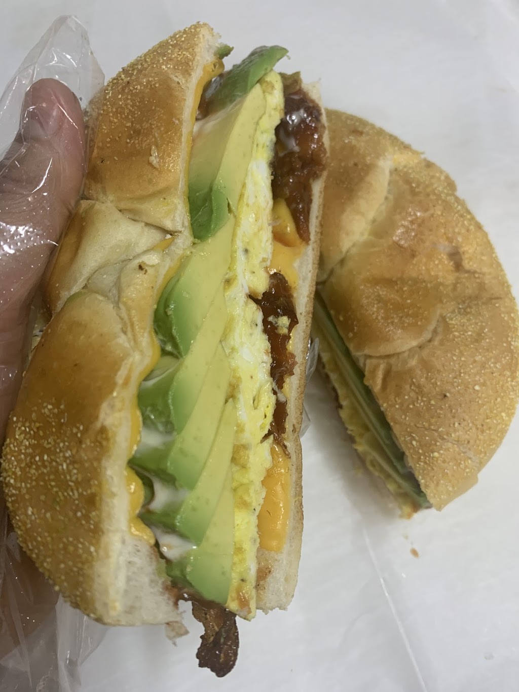 Fritura fernandez | restaurant | 250 Broadway, Amityville, NY 11701, USA | 6315794923 OR +1 631-579-4923