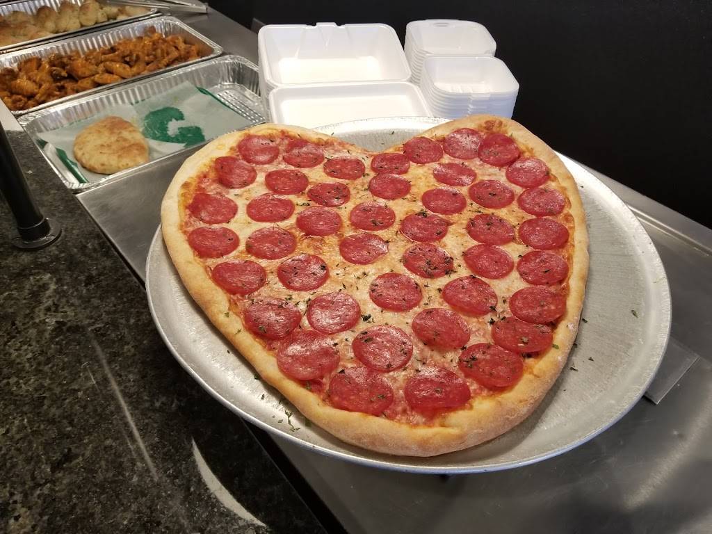 Nicks Tomato Pie | restaurant | 109 Walton St, Syracuse, NY 13202, USA | 3154727703 OR +1 315-472-7703