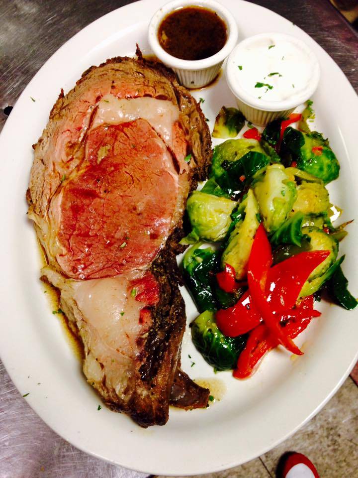 Mecca Supper Club | restaurant | 6666 N Northwest Hwy, Chicago, IL 60631, USA | 7737751077 OR +1 773-775-1077