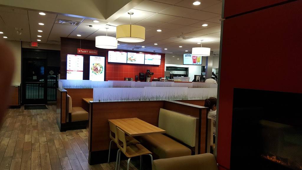 Wendys | restaurant | 516 E Altamonte Dr, Altamonte Springs, FL 32701, USA | 4078311840 OR +1 407-831-1840
