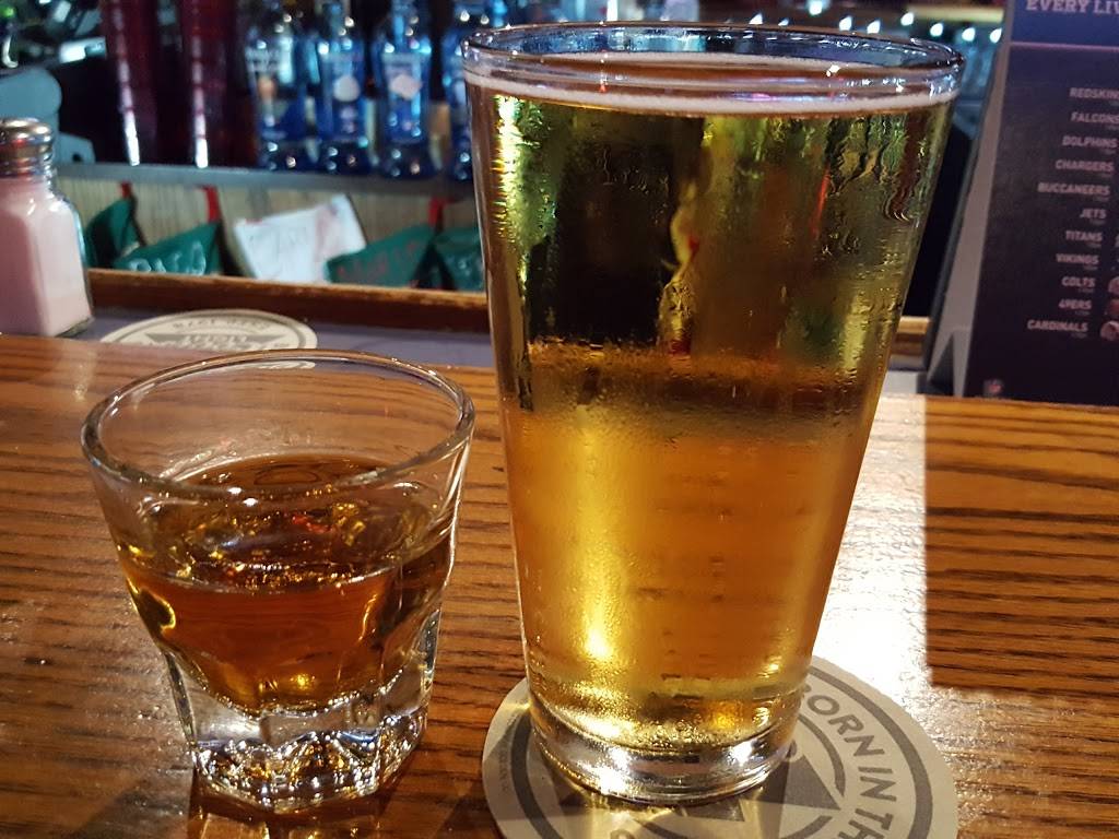 Diamonds Sports Grille | restaurant | 161 N Centennial Way, Mesa, AZ 85201, USA | 4808443888 OR +1 480-844-3888