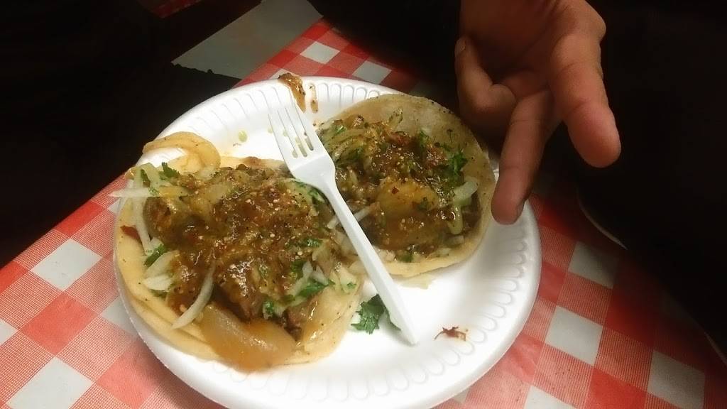 Chabelita Tacos | restaurant | 2001 S Western Ave, Los Angeles, CA 90018, USA | 3237340211 OR +1 323-734-0211