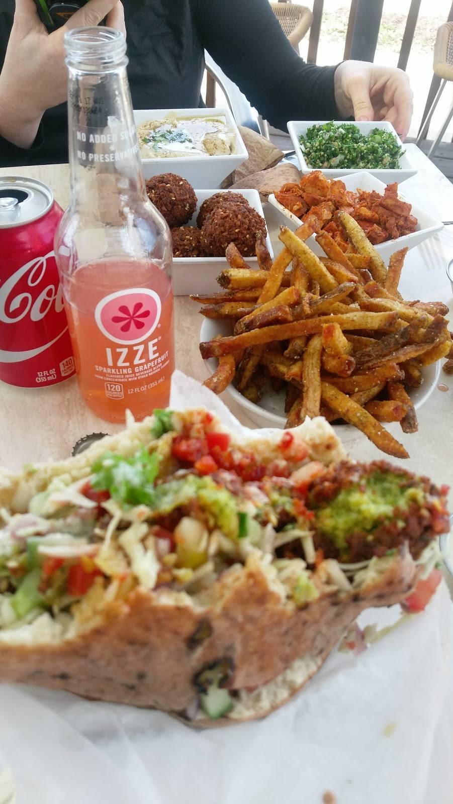 Banzo | restaurant | 2105 Sherman Ave, Madison, WI 53704, USA | 6084412002 OR +1 608-441-2002