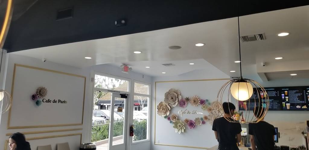 Cafe De Paris | restaurant | 4527 Campus Dr, Irvine, CA 92612, USA | 9493333951 OR +1 949-333-3951