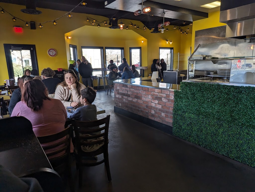 Cali Burrito Co | restaurant | 6261 Riverside Plaza Ln A1, Albuquerque, NM 87120, USA | 5055485011 OR +1 505-548-5011