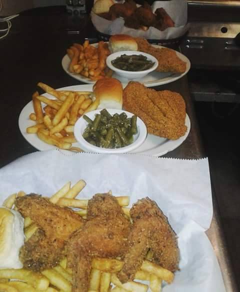 Elmers Up Town | restaurant | 3925 N Lincoln Blvd, Oklahoma City, OK 73105, USA | 4055255367 OR +1 405-525-5367