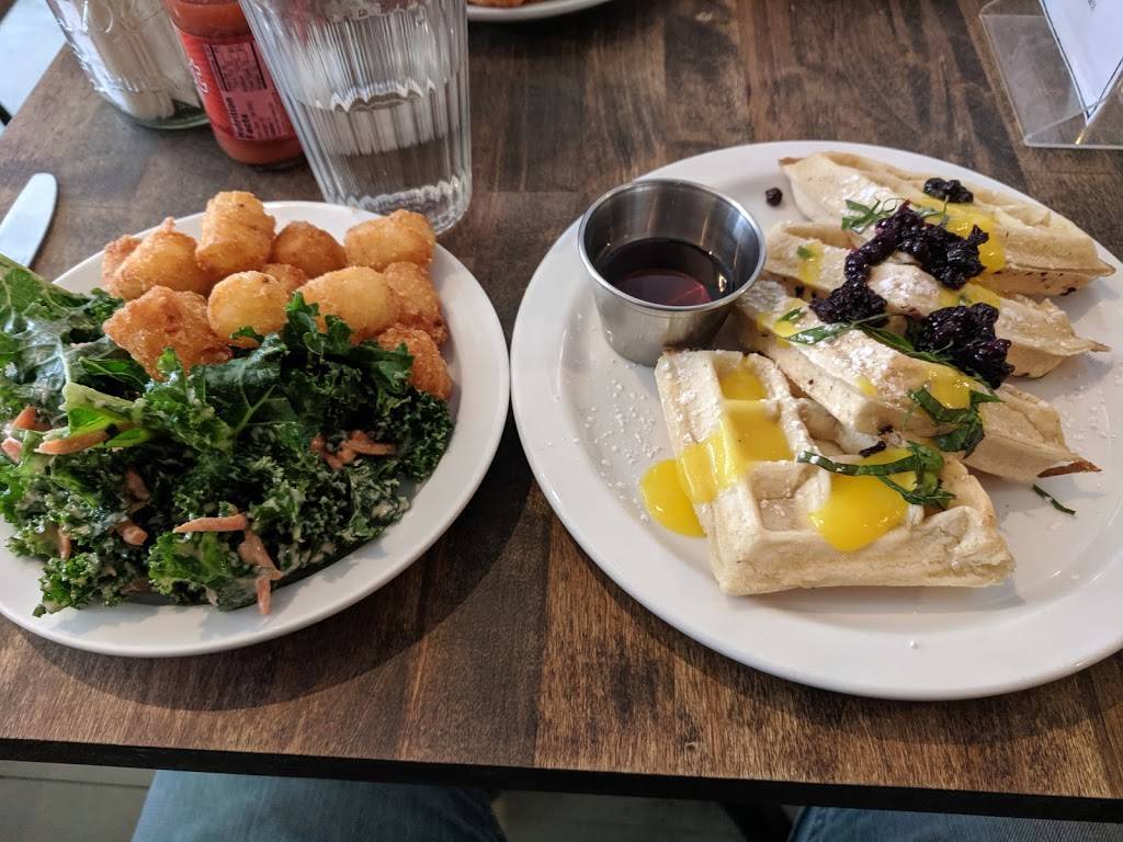 Onion Maiden | restaurant | 639 E Warrington Ave, Pittsburgh, PA 15210, USA | 4125867347 OR +1 412-586-7347