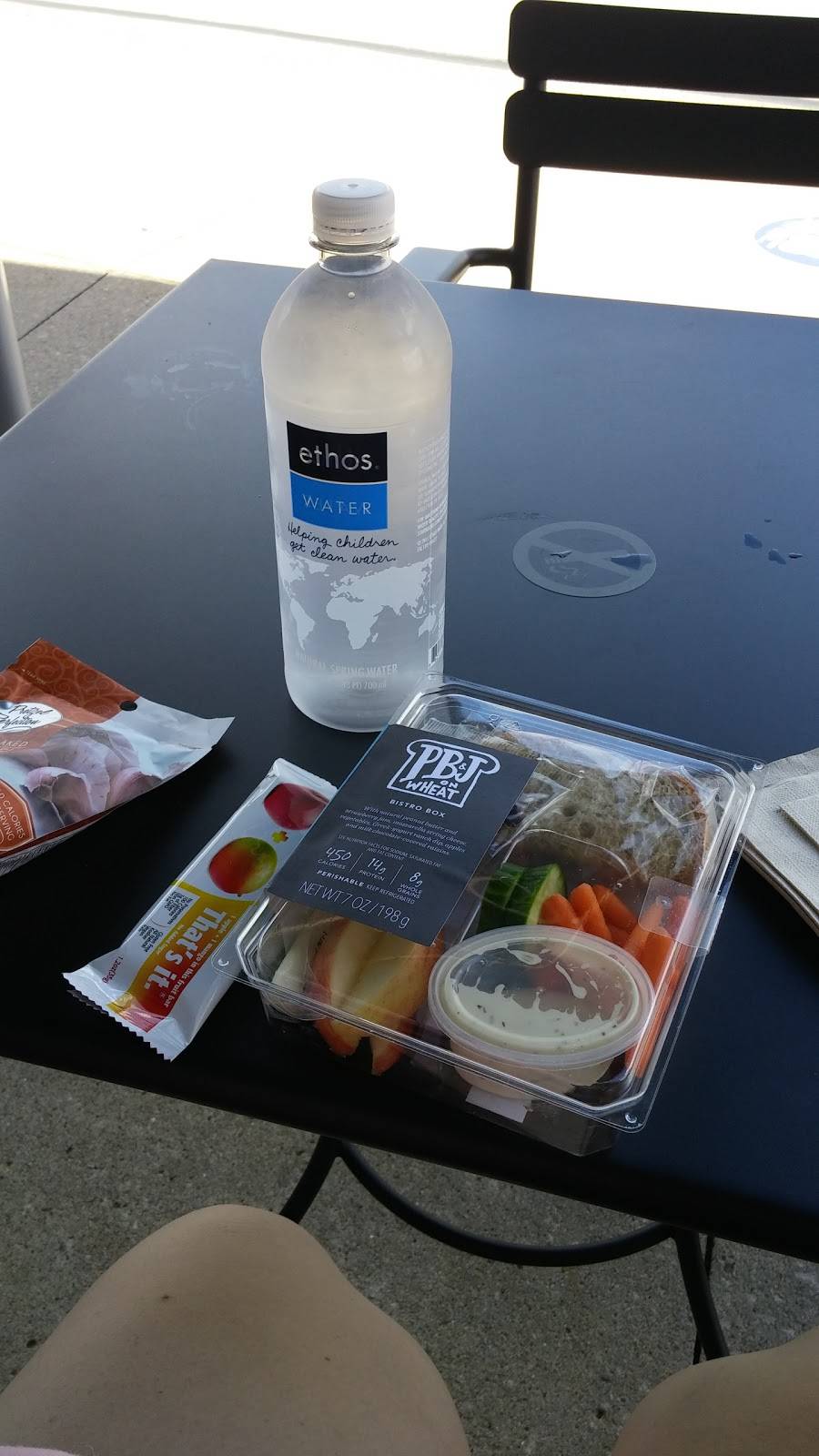 Starbucks | cafe | 4120 W Jefferson Blvd Ste H12, Fort Wayne, IN 46804, USA | 2604329690 OR +1 260-432-9690