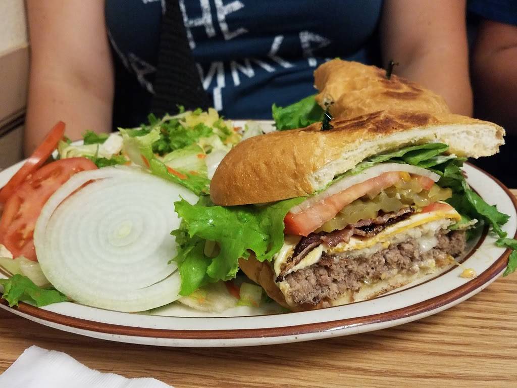 Bubbas Burgers Two | restaurant | 2650 Cameron Park Dr #250, Cameron Park, CA 95682, USA | 5306729205 OR +1 530-672-9205