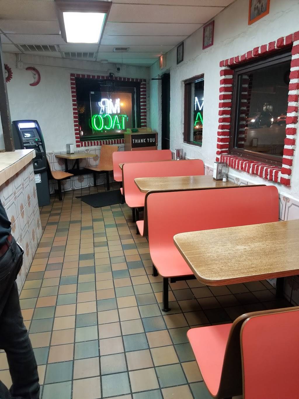 Mr Taco | restaurant | 5960 Ogden Ave, Cicero, IL 60804, USA | 7086523767 OR +1 708-652-3767