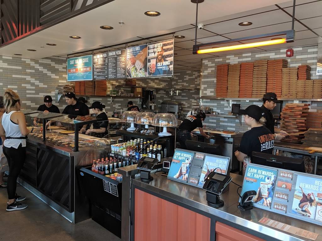 Blaze Pizza | meal takeaway | 1174 W Henderson Ave, Porterville, CA 93257, USA | 5594031002 OR +1 559-403-1002