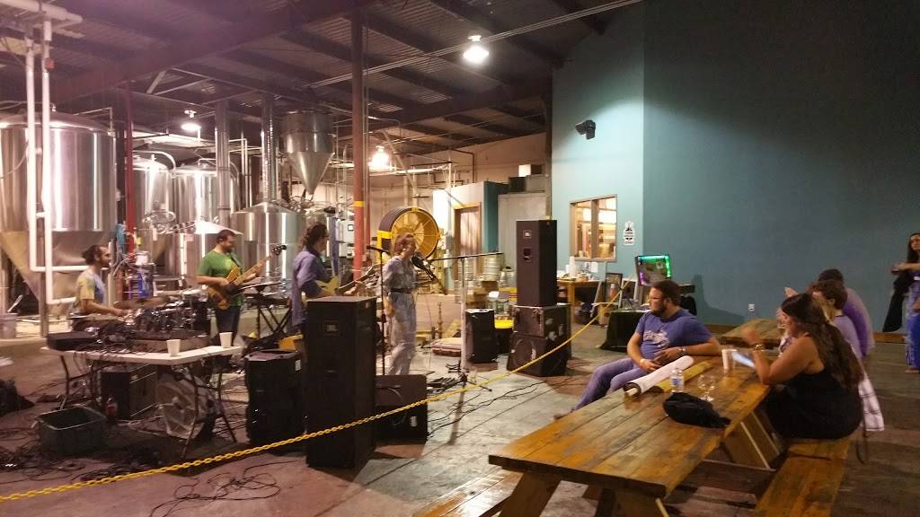 First Magnitude Brewing Company | restaurant | 1220 SE Veitch St, Gainesville, FL 32601, USA | 3527274677 OR +1 352-727-4677