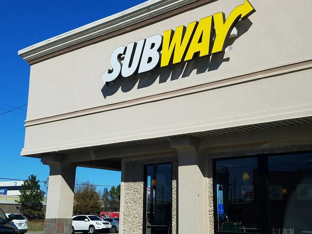 Subway Restaurants | restaurant | 112 1st St E, Humble, TX 77338, USA | 2814463933 OR +1 281-446-3933