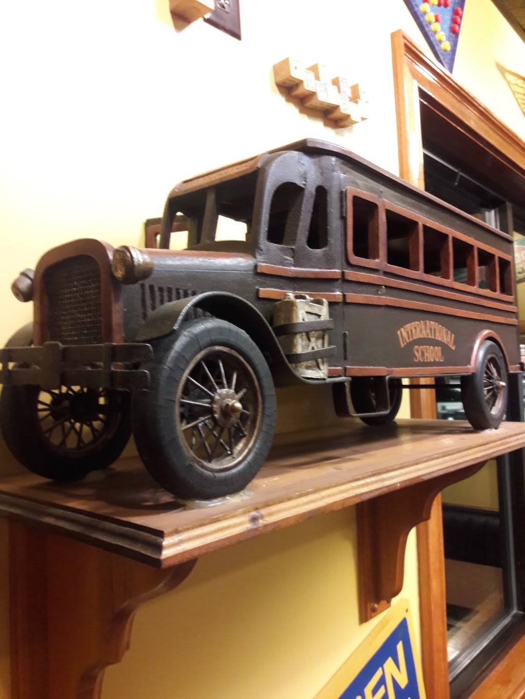 Zaxbys Chicken Fingers & Buffalo Wings | restaurant | 1385 Riverstone Pkwy, Canton, GA 30114, USA | 7707040700 OR +1 770-704-0700