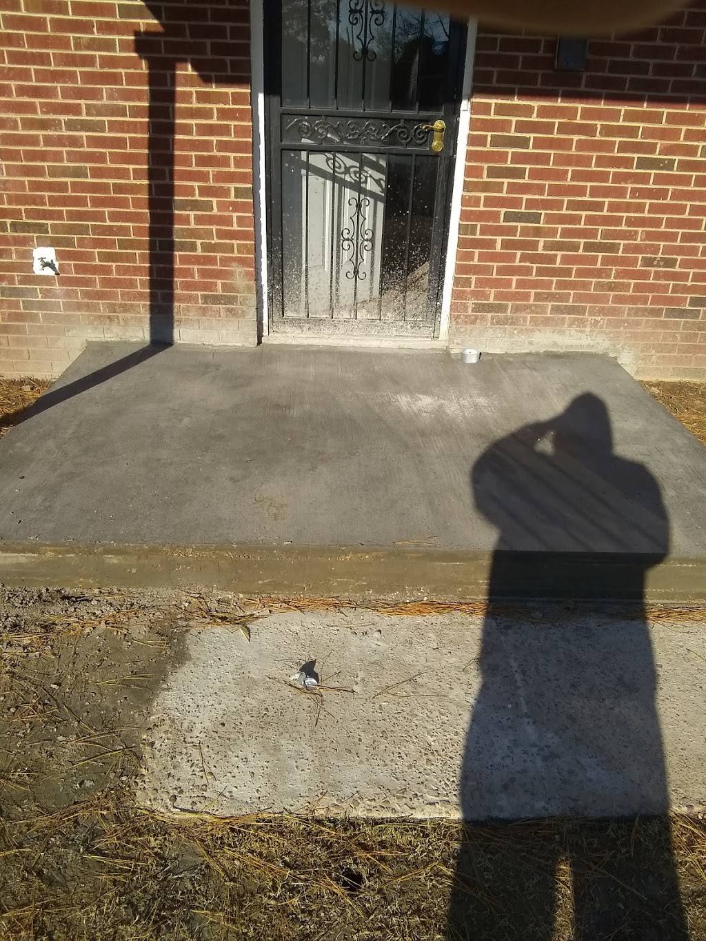 Subway | restaurant | 2953 S 3rd St, Memphis, TN 38109, USA | 9013452132 OR +1 901-345-2132