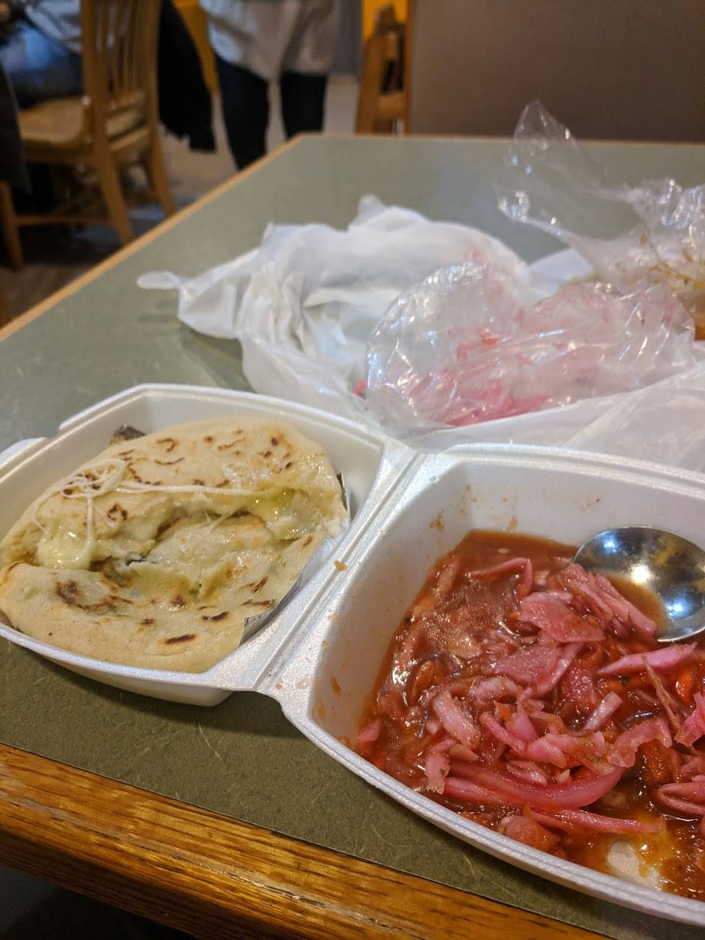 Fuente De Vida | restaurant | 1159 Main St, Worcester, MA 01603, USA | 5089293266 OR +1 508-929-3266