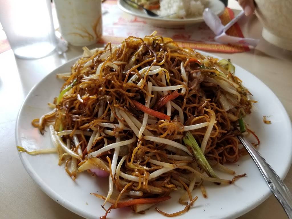 East Café | restaurant | 1001 E Grand River Ave, East Lansing, MI 48823, USA | 5178536828 OR +1 517-853-6828