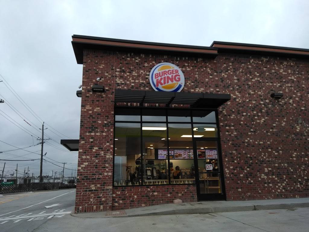 Burger King | restaurant | 1088 Broadway, Bayonne, NJ 07002, USA | 2018589055 OR +1 201-858-9055