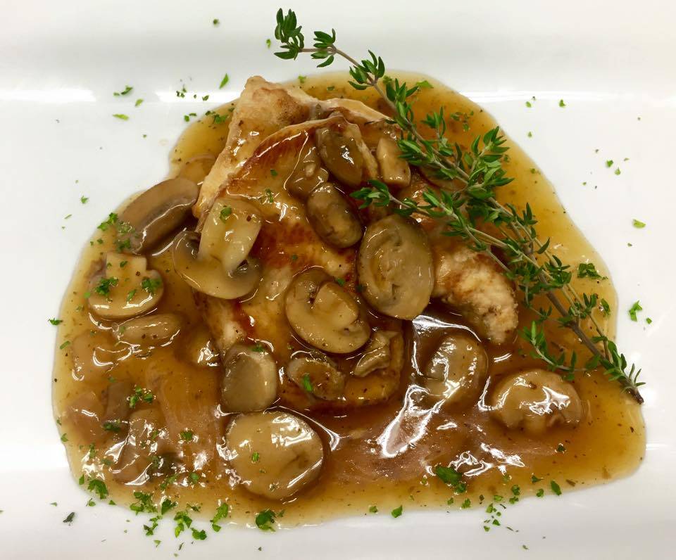 Bayou Market and Cafe | restaurant | 6630 Central Ave, St. Petersburg, FL 33707, USA | 7279147500 OR +1 727-914-7500