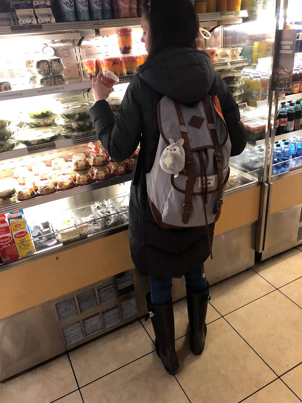 Au Bon Pain | cafe | 116 California Ave, Hempstead, NY 11549, USA | 5164636539 OR +1 516-463-6539