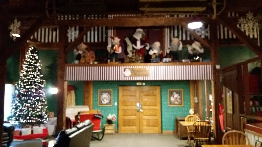 St Nicks Restaurant | restaurant | 91 W Christmas Blvd, Santa Claus, IN 47579, USA | 8129374359 OR +1 812-937-4359