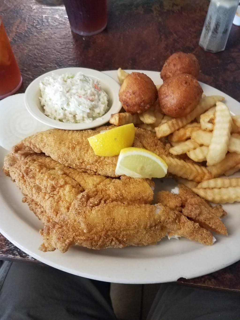 Little Libbys Catfish | restaurant | 234 Lime Quarry Rd, Madison, AL 35758, USA | 2567720191 OR +1 256-772-0191