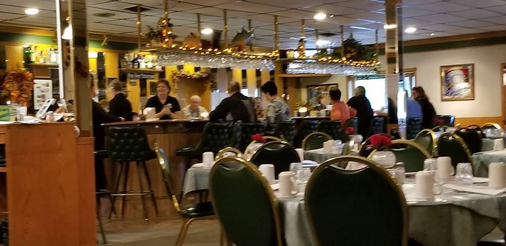 Country Heights Supper Club | restaurant | 1152 Badger Rd, Hazel Green, WI 53811, USA | 6087484687 OR +1 608-748-4687