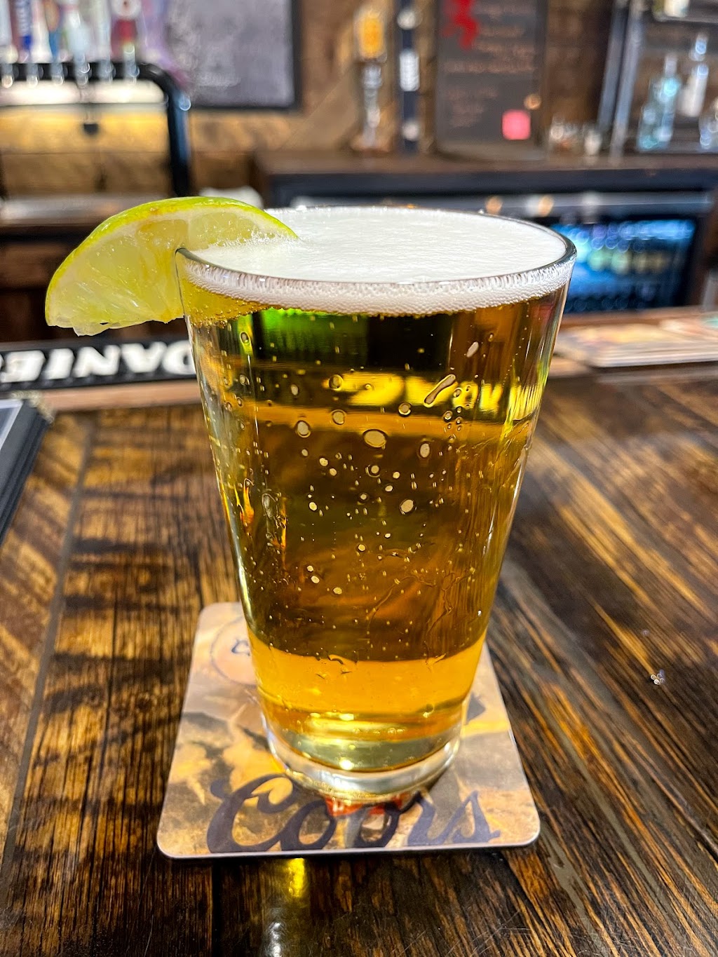 Bangers Bar & Pizza Place | restaurant | 315 US-491, Dove Creek, CO 81324, USA | 9706772465 OR +1 970-677-2465