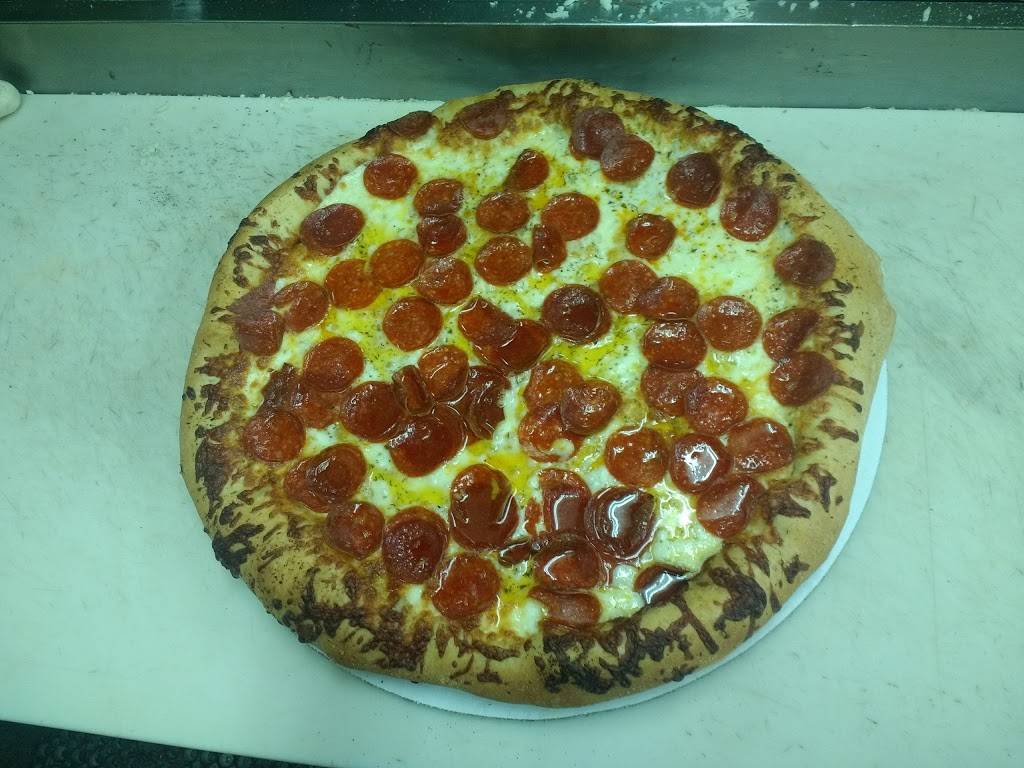 Paternos Pizza | meal takeaway | 5303 N Milwaukee Ave, Chicago, IL 60630, USA | 7736315522 OR +1 773-631-5522