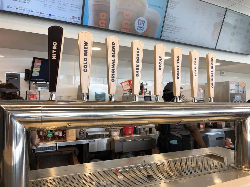 Dunkin | bakery | 1940 N Main St, Suffolk, VA 23434, USA | 7579231000 OR +1 757-923-1000