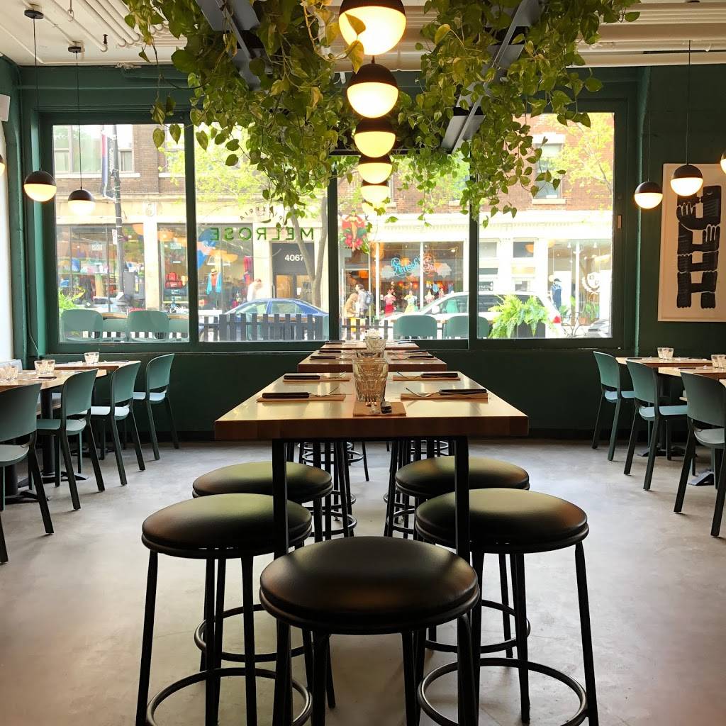 Pizzeria Melrose Plateau | restaurant | 4040 Boul St-Laurent, Montréal, QC H2W 1Y8, Canada | 5146574040 OR +1 514-657-4040